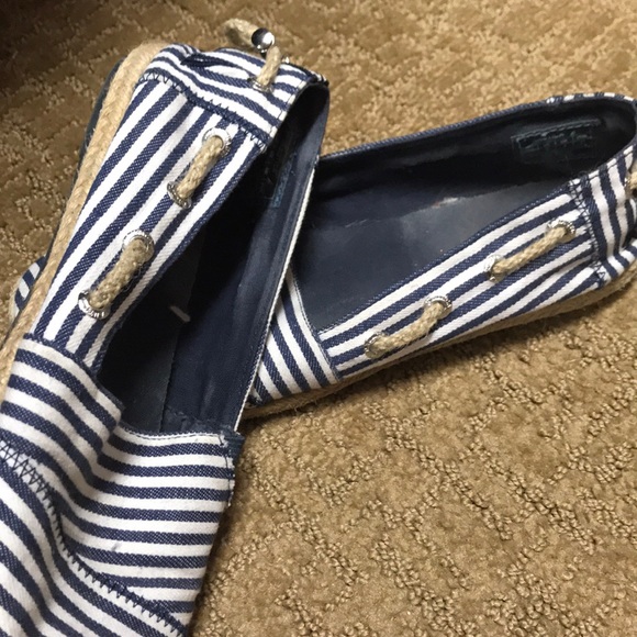 nautica womens slip ons